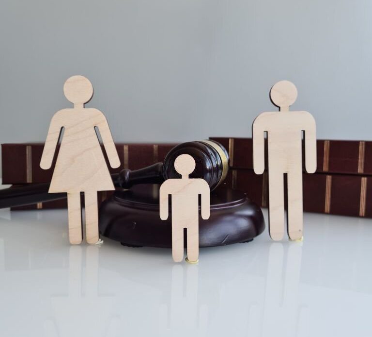 Divorce & Family Matters Lawyer0001