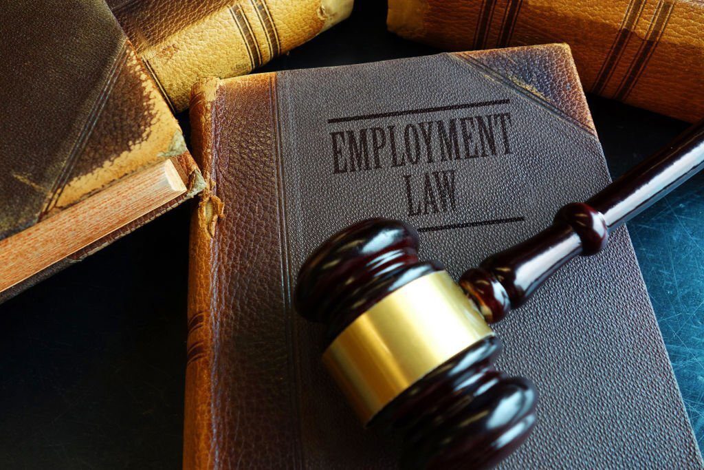 Employment Law Services in dubai 0502
