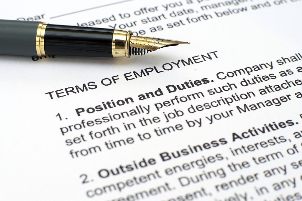 Employment Law Services in dubai 0503