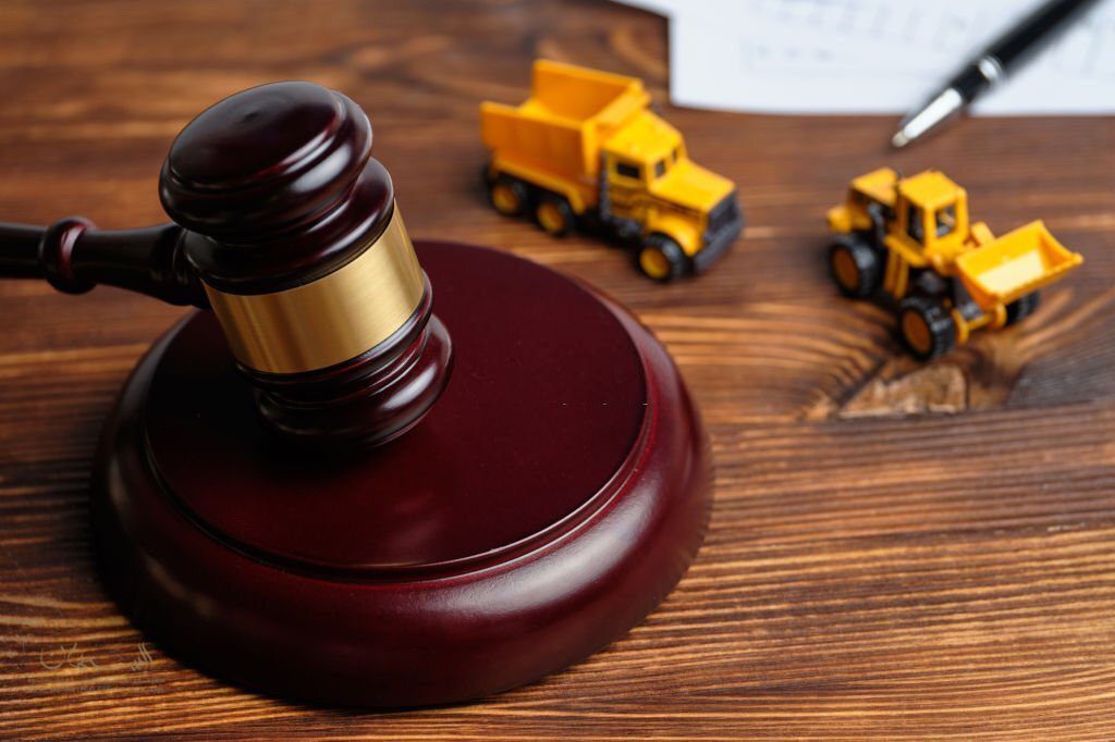 Manufacturing & Distribution Legal Solutions at Your Service!0001